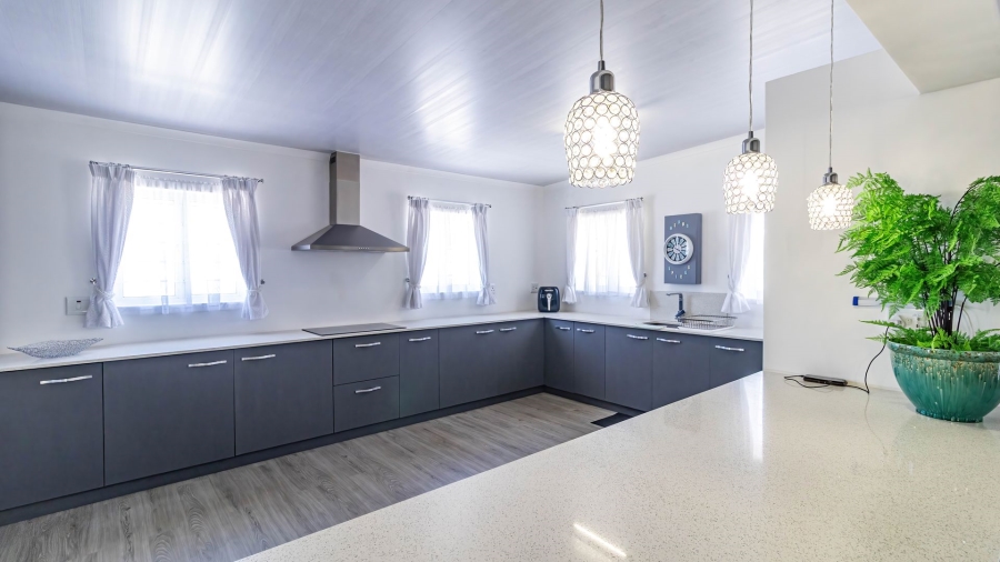 3 Bedroom Property for Sale in Lampiesbaai Western Cape